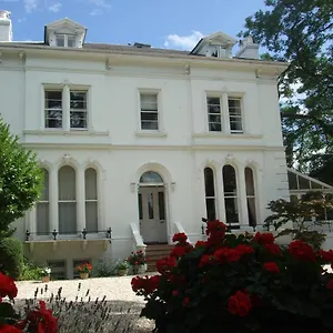 Lypiatt House Guest house Cheltenham