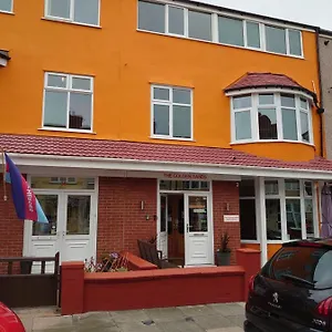 Guest house The Golden Sands