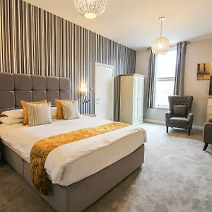 The Travel And Guest house Scarborough